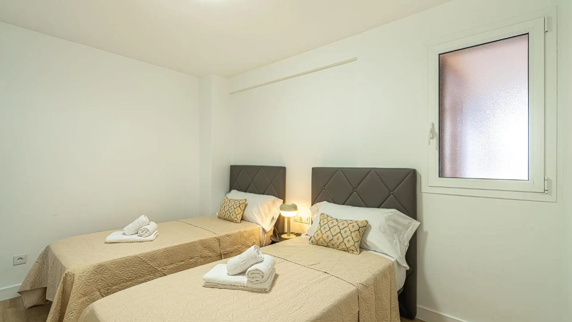 Apartment Los Cristianos - San Telmo Piscina Y Vistas Al Mar 3 Arona  Spain